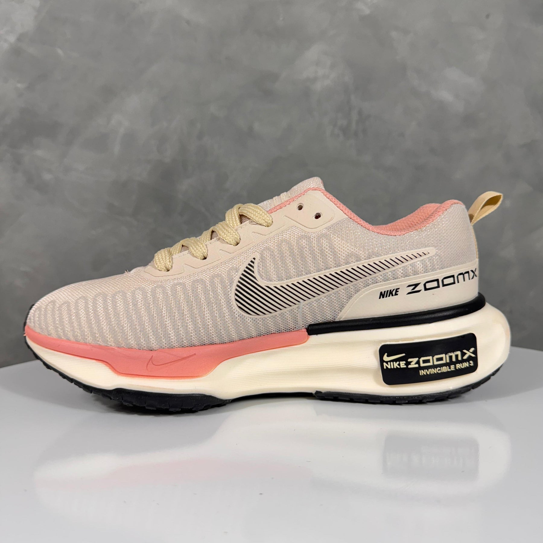 Tênis Unissex Zoomx 04 Premium