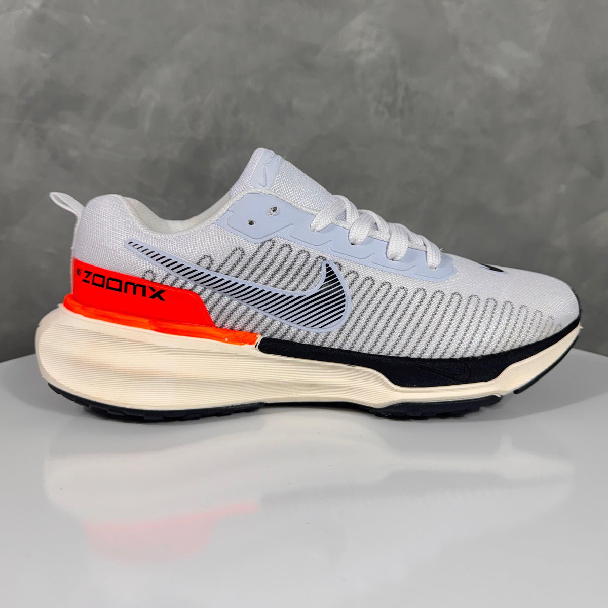 Tênis Unissex Zoomx 04 Premium