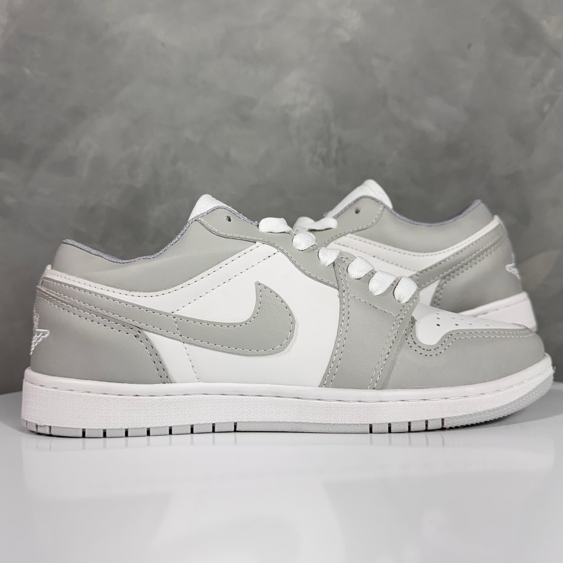 Tênis Unissex Jordan Cinza Premium