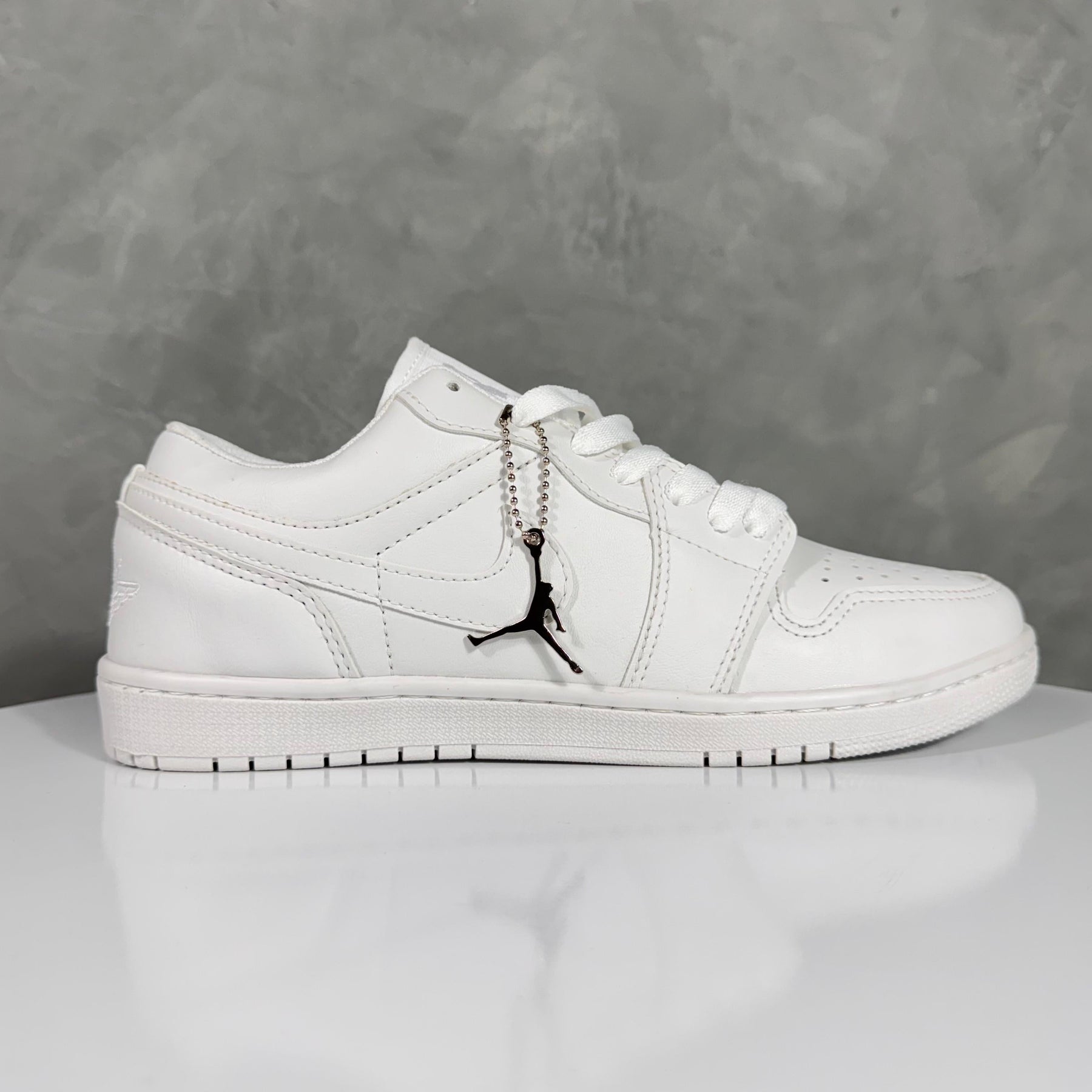 Tênis Unissex Jordan Branco Premium