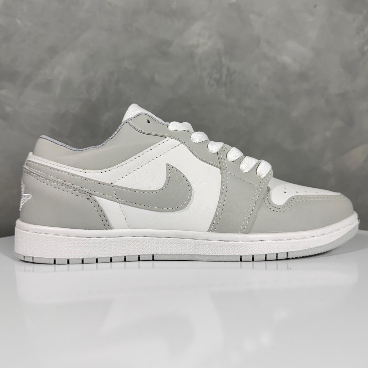 Tênis Unissex Jordan Cinza Premium